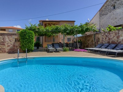 Villa Petroro with private Pool near Fazana - Outdoor photo 2