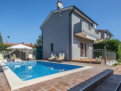 Holiday house Dora - Outdoor photo 2