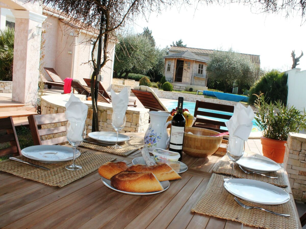 Villa Villa in Languedoc with Pool near Historic Cities - Outdoor photo 3