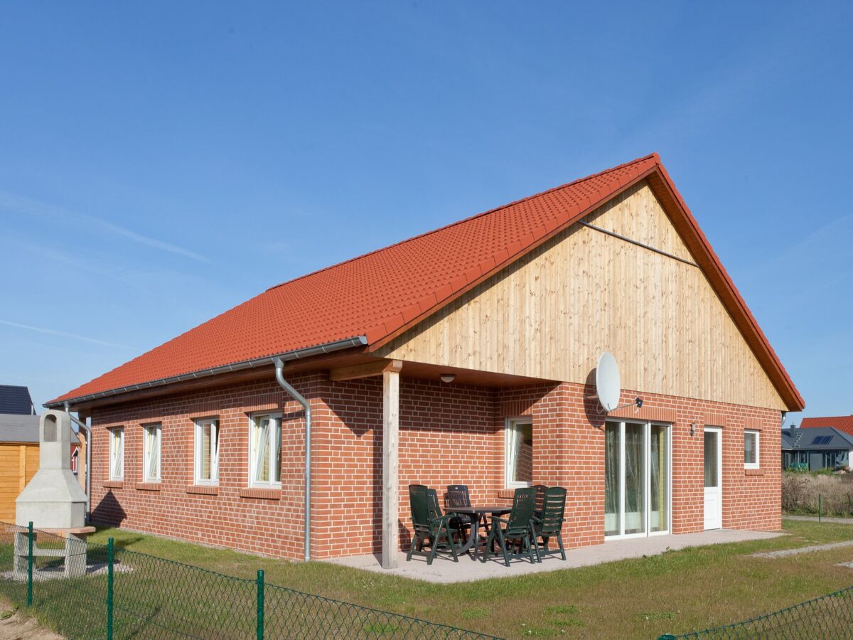 Apartment Gemuetliche Unterkunft in Zierow mit Sauna - Outdoor photo 2