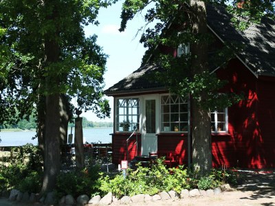 Holiday house Idyllisches Ferienhaus mit überdachter Terrasse in Mecklenburg Coast - Holiday house