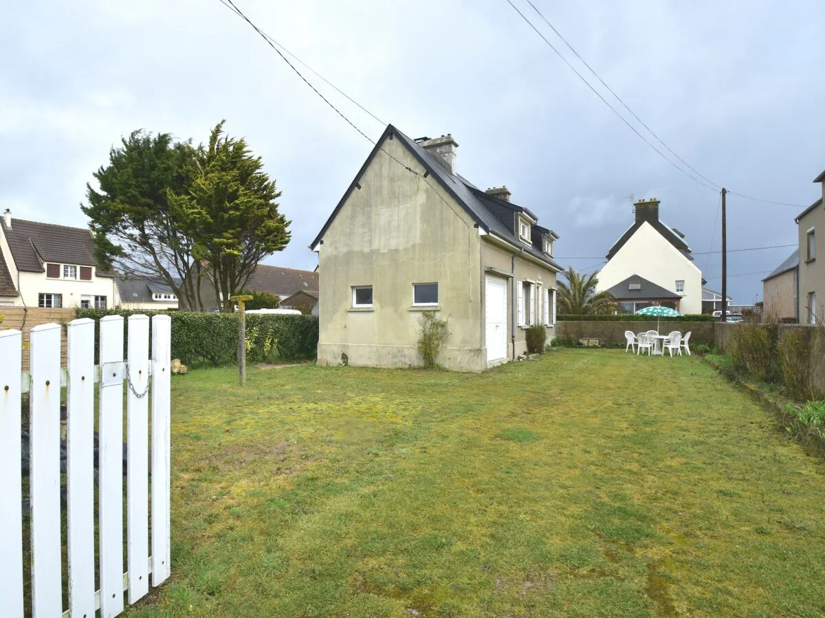 Holiday house Modern holiday home near the sea in Normandy - Outdoor photo 2