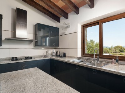 Villa Bellpuig 4 - Features photo 36