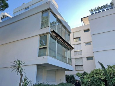 Apartment Apartment in Mandelieu am Mittelmeerstrand - Outdoor photo 2