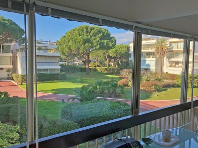 Apartment Apartment in Mandelieu am Mittelmeerstrand - Outdoor photo 7