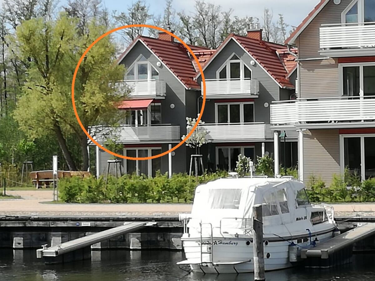 Holiday apartment Maisonette Abendrot am Plauer See