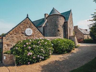 Apartment Holiday apartment Le nid de Léonie in Saint-Quay-Perros - Apartment
