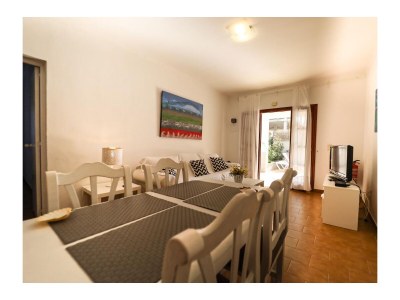 Holiday apartment - No title - - Features photo 15