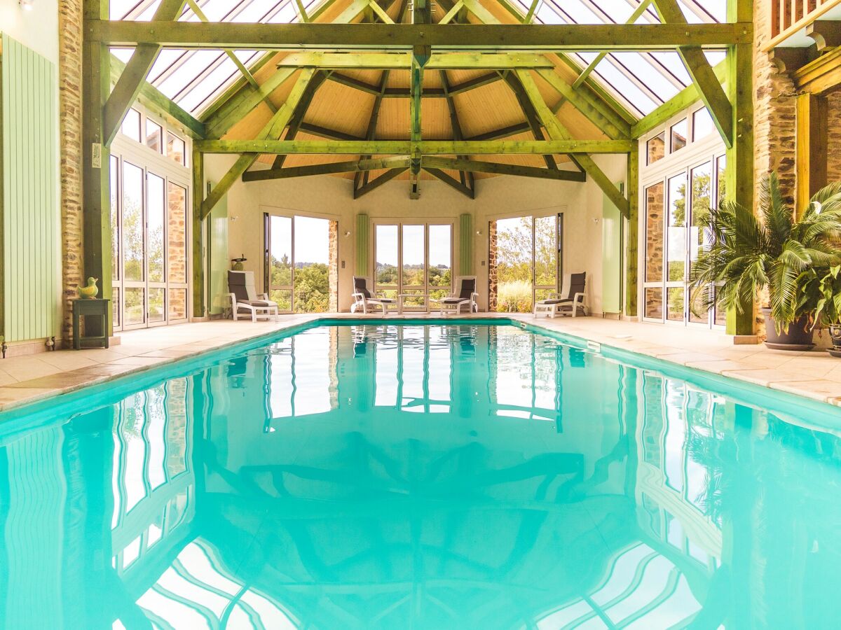 Holiday house Chic holiday home with pool - Outdoor photo 4