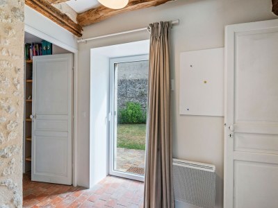 Holiday house Farmhouse in Yèvre-le-Châtel with Heated Pool - Features photo 18