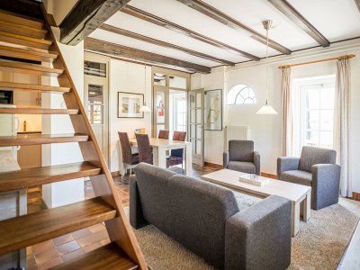 Farmhouse Seals Cozy Farm Stay - Features photo 8