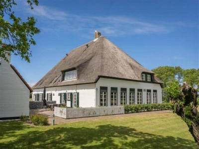 Farmhouse Bauernhaus in De Cocksdorp am Strand in De Cocksdorp - Farmhouse