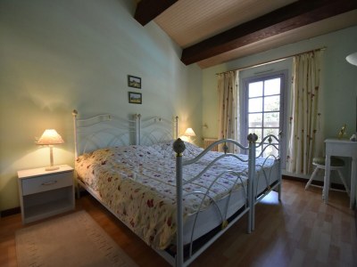Villa Villa in La Tour-sur-Orb with Pool & Garden - Features photo 16
