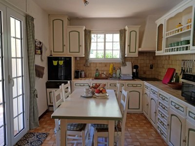 Villa Villa in La Tour-sur-Orb with Pool & Garden - Features photo 17