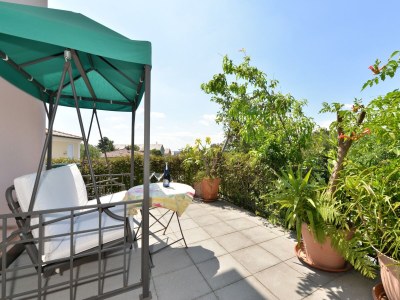 Holiday house Charmante Wohnung mit Terrasse in Deggendorf - Outdoor photo 5
