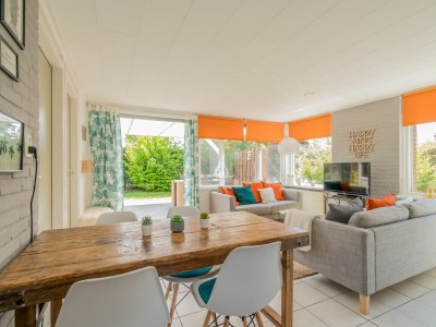 Holiday house Bongerd 31 - Features photo 10