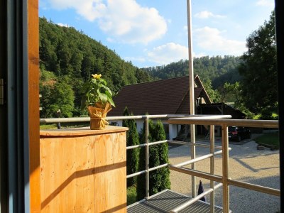 Holiday house Geräumiges Ferienhaus im Kellerwal mit Terrasse - Outdoor photo 6