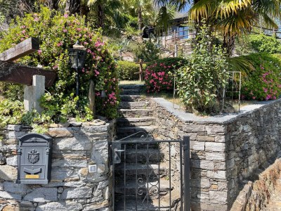 Holiday house Beautiful stone house with a stunning lake view - Outdoor photo 16