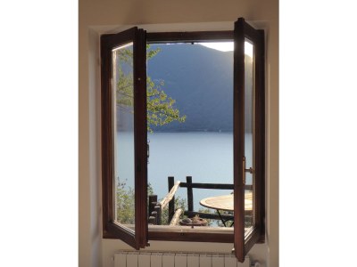 Holiday house Beautiful stone house with a stunning lake view - Features photo 31
