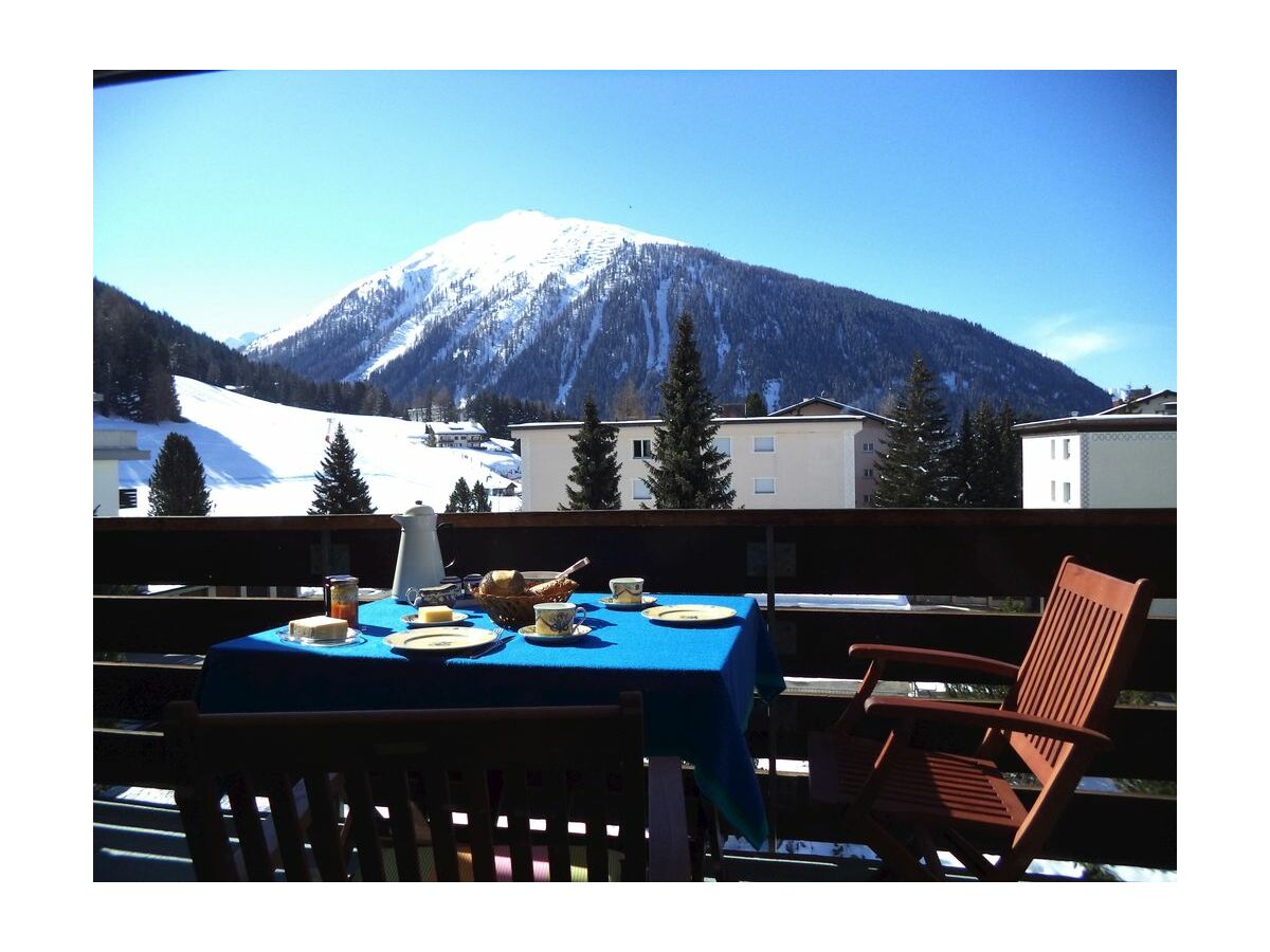 Holiday apartment Chesa Zundra - Outdoor photo 2