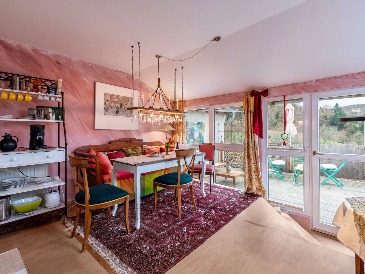Holiday apartment House of the Painter Cloud two