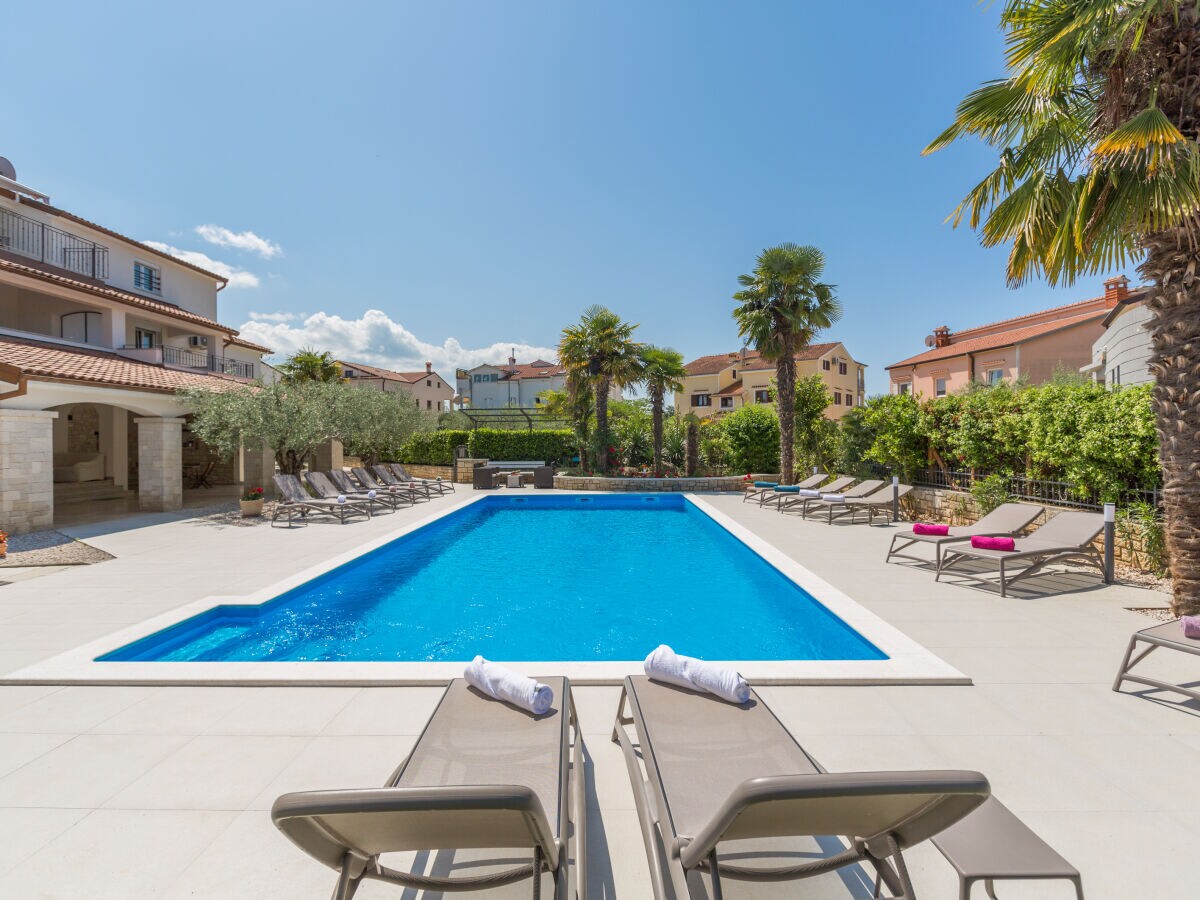 Holiday apartment Paradiso with Pool 5 - Outdoor photo 2