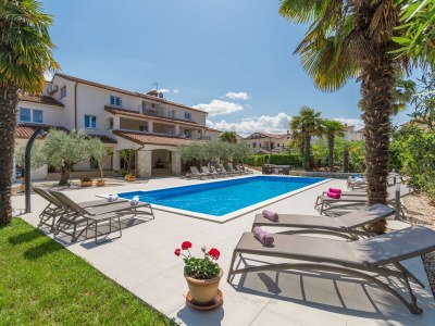 Holiday apartment Paradiso with Pool 5 in Porec - Holiday apartment