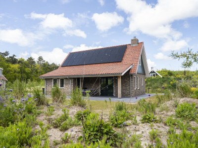 Holiday house Golden Raand in De Koog - Holiday house