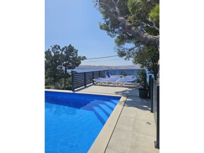 Holiday house Beachfront House Ivana with Pool - Outdoor photo 2