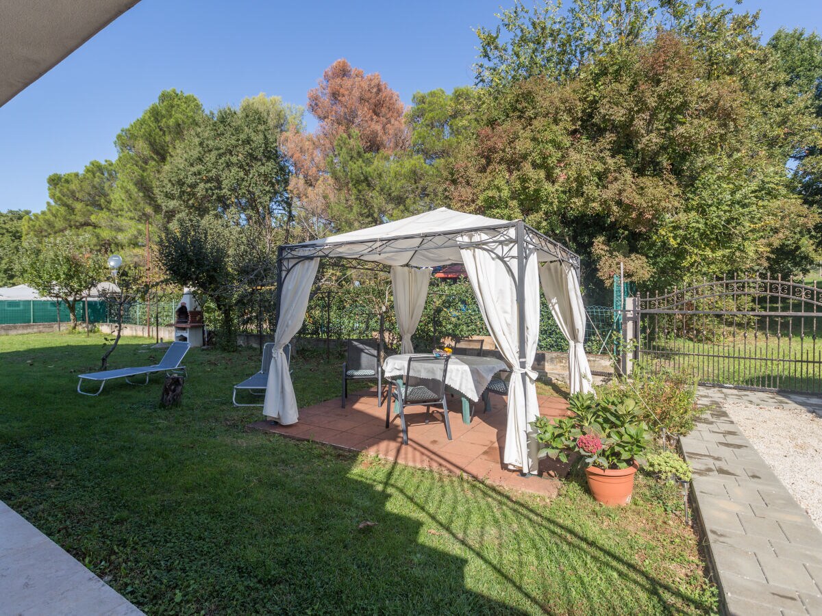 Holiday apartment Silvia with garden - Outdoor photo 3