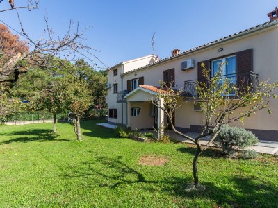 Holiday apartment Silvia with garden - Outdoor photo 5