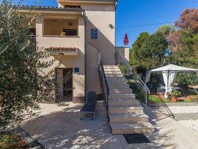 Holiday apartment Silvia with seaview - Outdoor photo 4