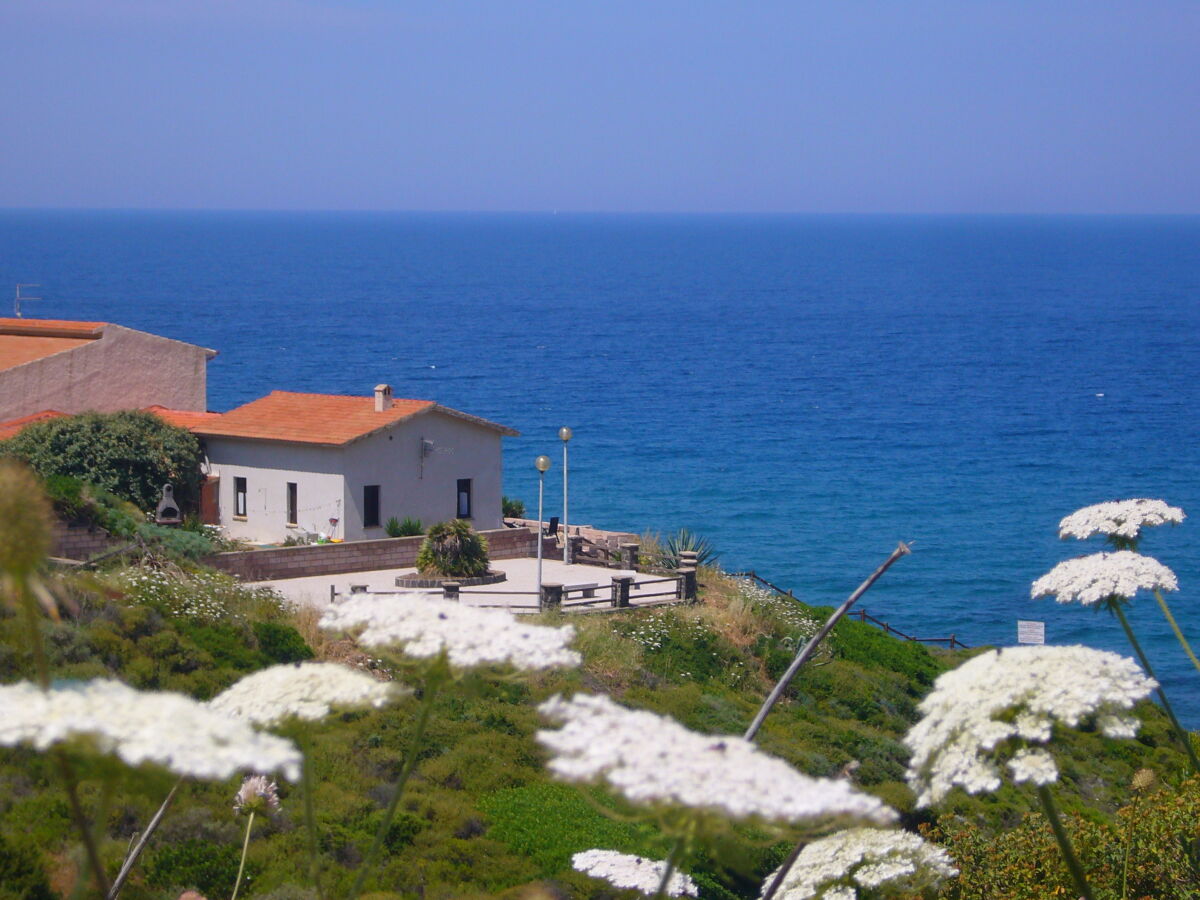 Holiday house Fisherhouse Domenic-on the cliffs, by the sea
