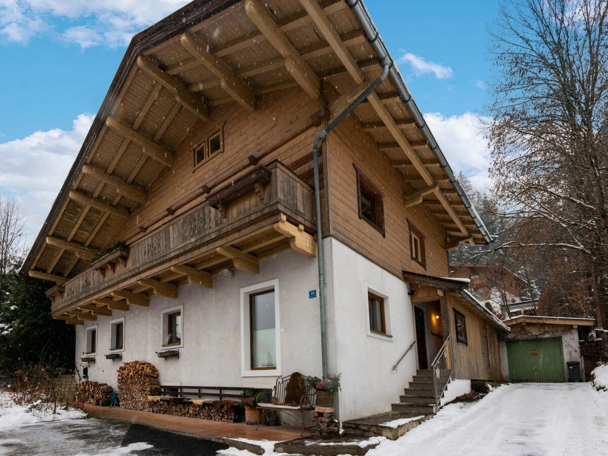 Apartment Apartment in Kitzbühel near Ski Lifts - Outdoor photo 3