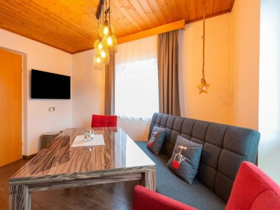 Apartment Apartment in Kitzbühel near Ski Lifts - Features photo 22