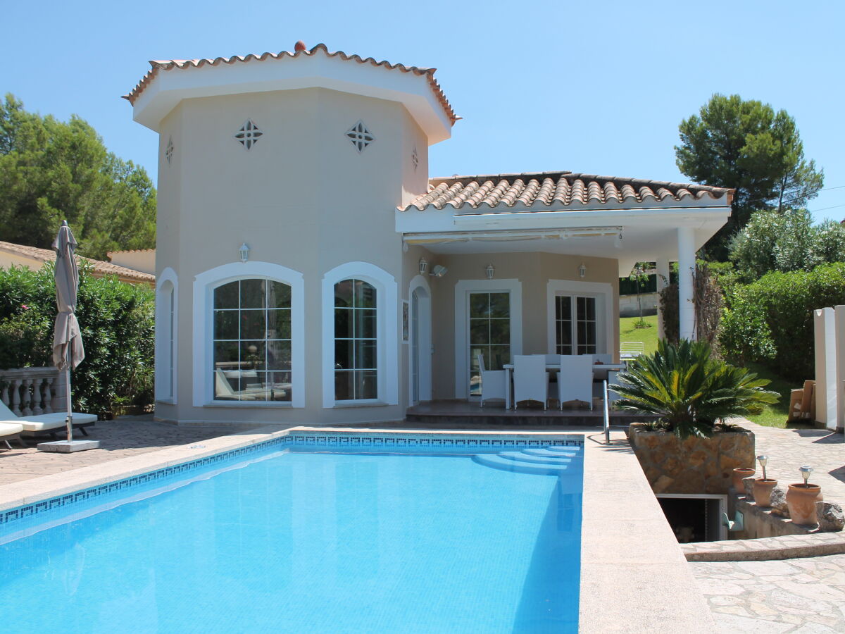 Villa CalmatzÃ³