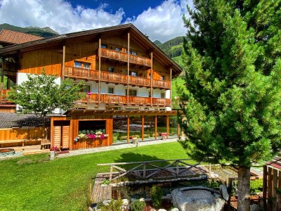 Holiday apartment Ferienwohnung Typ A | Löfflerblick- Apartments & Wellness - Outdoor photo 3