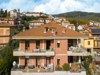 Apartment Geräumiges Apartment am Seeufer in Tuoro sul Trasimeno - Apartment