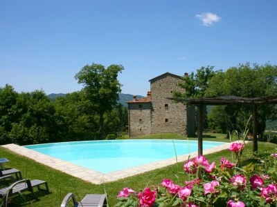 Villa Torre di Vignale in Arezzo - Villa