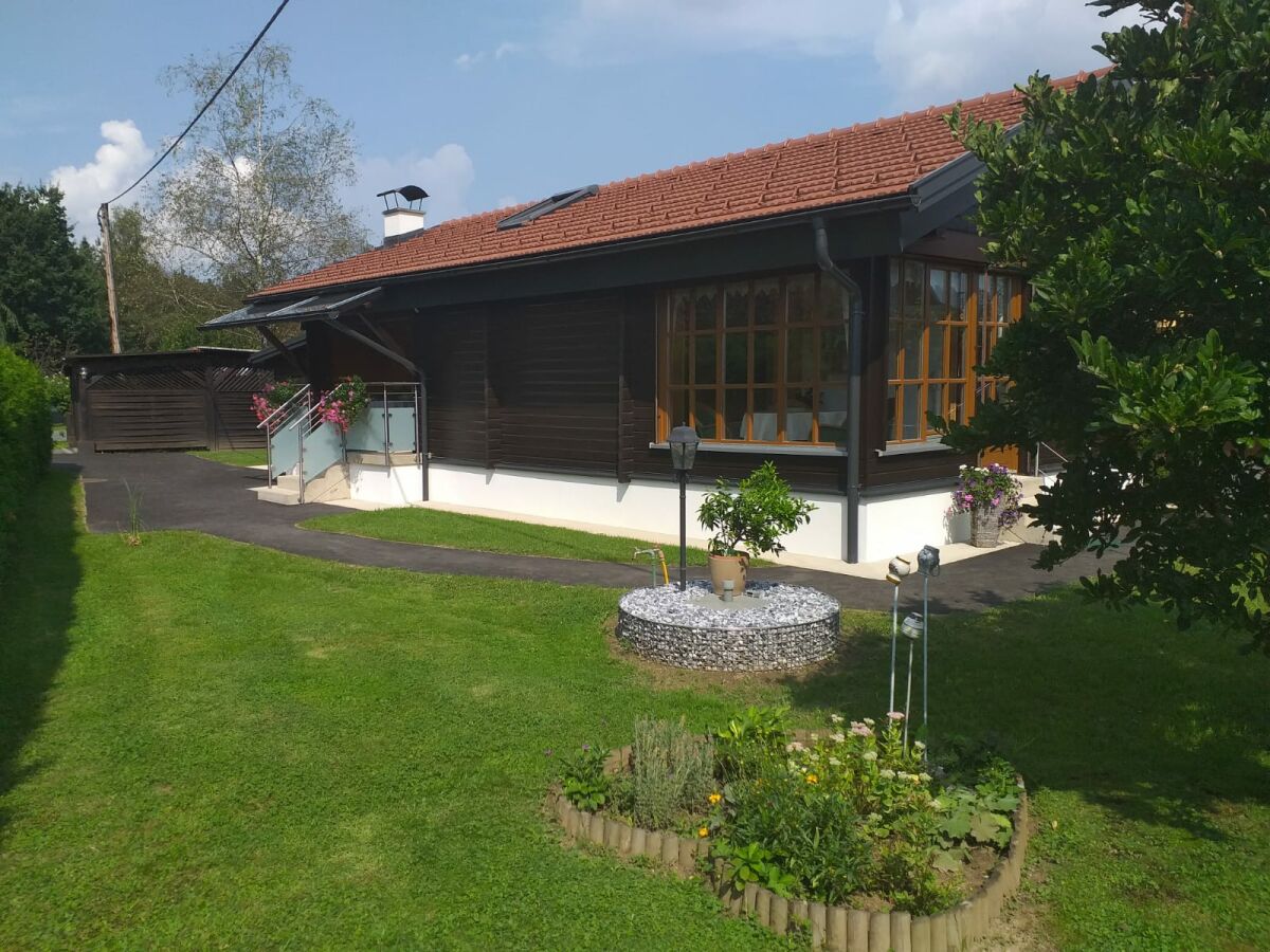 Holiday house Kumpitsch Holiday Home - Outdoor photo 2