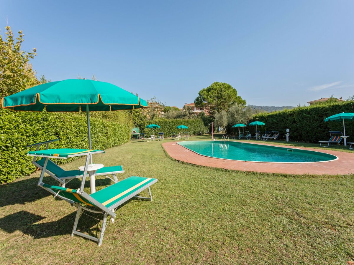 Apartment Wohnung in Tuoro am Lago Trasimeno - Outdoor photo 2