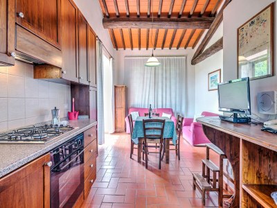 Apartment A Vineyard Apartment Retreat - Features photo 17