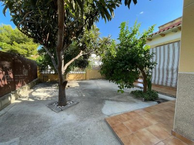 Holiday house Pet-Friendly Villa with Pool - Outdoor photo 6