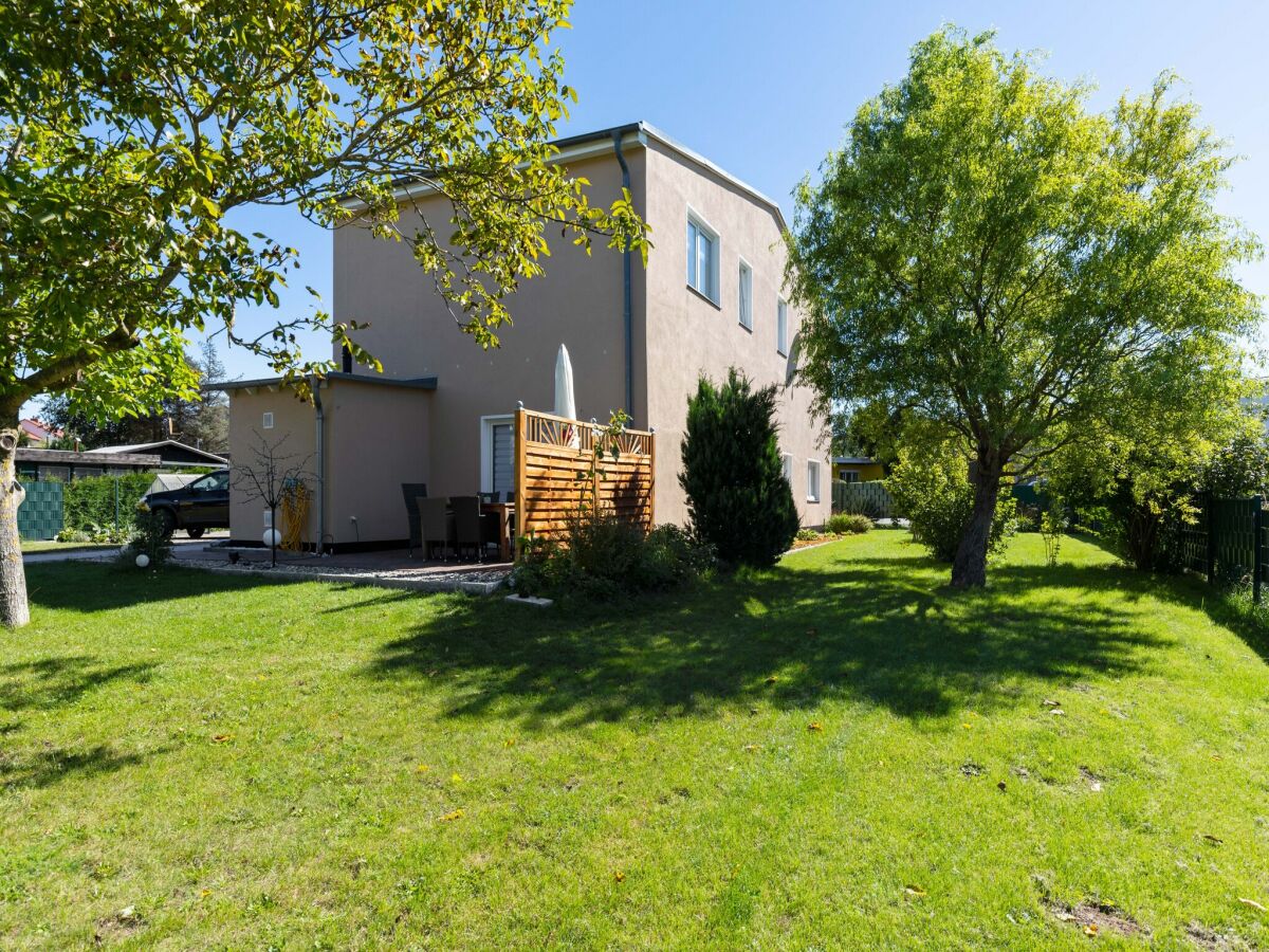 Holiday house Spacious Family Haven in Kröpelin - Outdoor photo 4