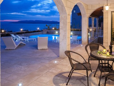 Villa Villa Petra with pool - Outdoor photo 8