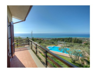 Villa Contura in Sant'Agata di Militello - Villa