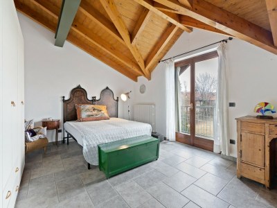Apartment Belvilla by OYO Secluded Apartment with Balcony - Features photo 10