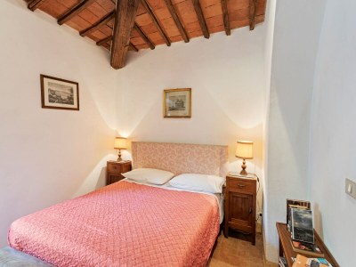 Holiday house Elegant 2-Bedroom Holiday Home in Tuscan. - Features photo 23