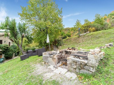 Holiday house Apartment with swimming pool near the forest - Outdoor photo 14