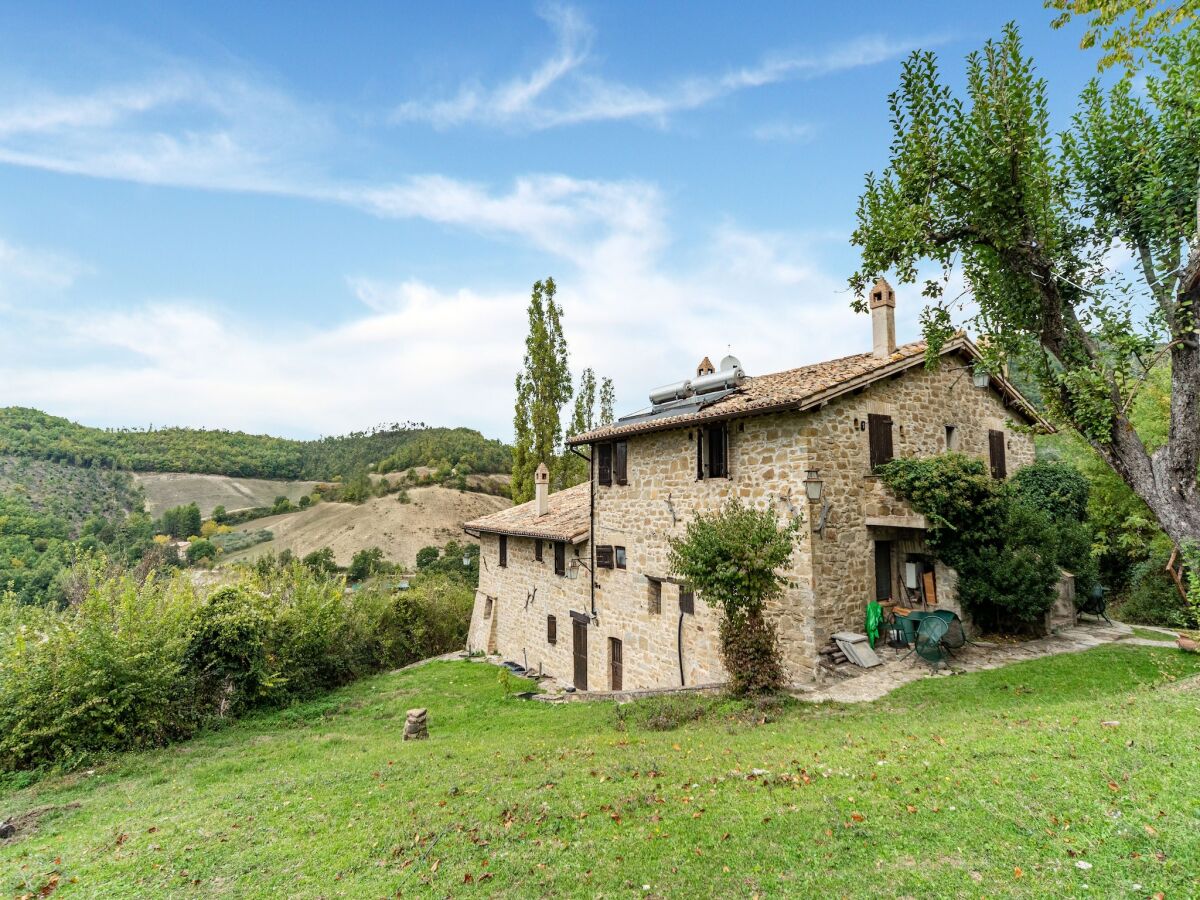 Holiday house Cozy cottage with pool in Assisi